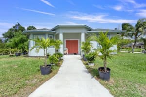 6934 Grapeview Boulevard (guest House), Loxahatchee