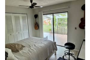 2351 SW Chestnut Lane, Port Saint Lucie, FL 34953 - MLS#R11138814