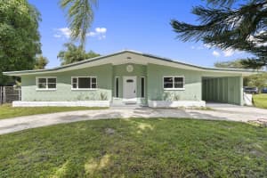 3827 St Marks Drive, Fort Pierce, FL 34982 - MLS#R11138848