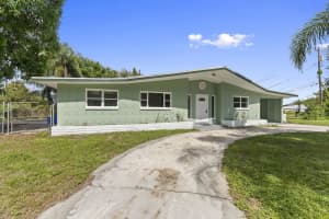 3827 St Marks Drive, Fort Pierce, FL 34982 - MLS#R11138848