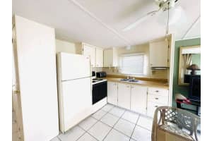 1601 Us Highway 441 61, Okeechobee, FL 34974 - MLS#R11138882