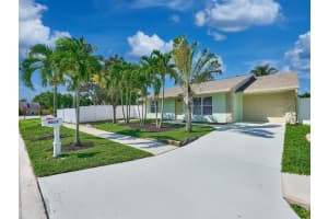 5517 Thurston Avenue, Lake Worth, FL 33463 - MLS#R11138905