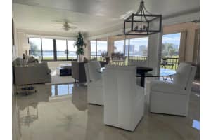 1660 Twelve Oaks Way, North Palm Beach, FL 33408 - MLS#R11138913