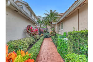 951 Augusta Pointe Drive, Palm Beach Gardens, FL 33418 - MLS#R11138955