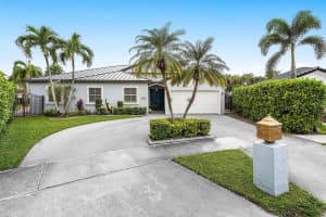 16852 NW 88th Path, Miami Lakes, FL 33018 - MLS#R11138972