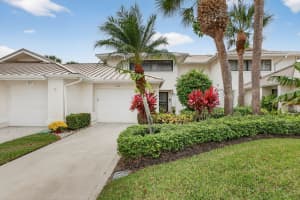 5650 SE Foxcross Place, Stuart, FL 34997 - MLS#R11138981