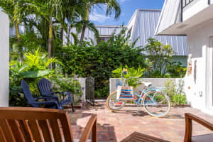 106 Linda Lane 4, Palm Beach Shores, FL 33404 - MLS#R11138984