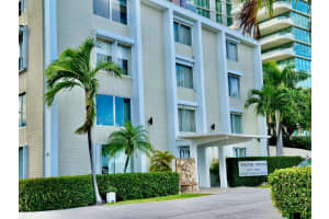 1527 S Flagler Drive 206f, West Palm Beach