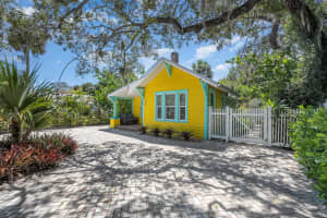 703 Shady Lane, Melbourne, FL 32935 - MLS#R11139020