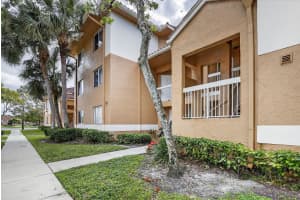832 NW 92nd Avenue, Plantation, FL 33324 - MLS#R11139022