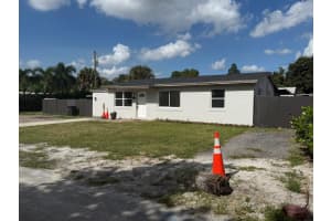 4375 Brentwood Court, West Palm Beach, FL 33406 - MLS#R11139029