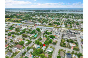 5211 Garden Avenue, West Palm Beach, FL 33405 - MLS#R11139033