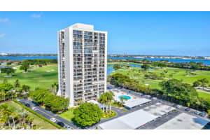 2000 Presidential Way, West Palm Beach, FL 33401 - MLS#R11139061