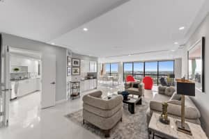 1900 Consulate Place, West Palm Beach, FL 33401 - MLS#R11139067