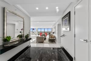 1900 Consulate Place, West Palm Beach, FL 33401 - MLS#R11139067