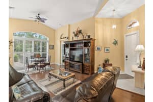 6159 Arlington Way, Fort Pierce, FL 34951 - MLS#R11139127