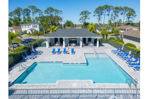 460 Veridian Circle NW, Palm Bay, FL 32907 - MLS#R11139128