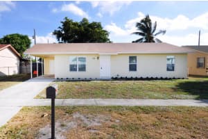 2948 Avenue H W, Riviera Beach, FL 33404 - MLS#R11139169