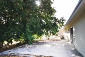 2948 Avenue H W, Riviera Beach, FL 33404 - MLS#R11139169