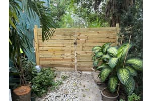 944 39th Court, West Palm Beach, FL 33407 - MLS#R11139177