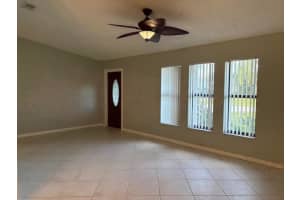 400 Buxton Avenue, Port Saint Lucie, FL 34983 - MLS#R11139184