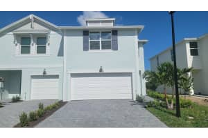 569 Salisbury Circle, Fort Pierce, Fl 34982, Fort Pierce