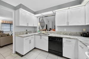 6065 Sunny Manor Court, Delray Beach, FL 33484 - MLS#R11139217