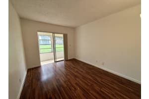 28 Easthampton B, West Palm Beach, FL 33417 Sold 12/31/25