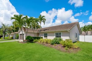 7661 Country Club Boulevard, Boca Raton, FL 33487 - MLS#R11139267