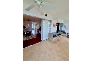 2724 N Garden Drive 403, Lake Worth, FL 33461 - MLS#R11139268