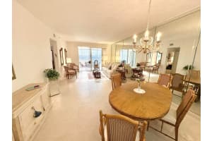 7715 Southampton Terrace 402, Tamarac, FL 33321 - MLS#R11139270