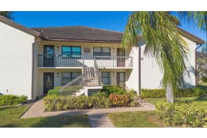 7665 Tahiti Lane 102, Lake Worth, Fl 33467, Lake Worth