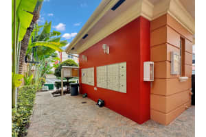 1033 NE 17th Way 602, Fort Lauderdale, FL 33304 Sold 01/15/26