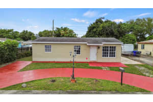 1400 N 70th Avenue, Hollywood