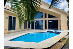 400 Corsair Drive, North Palm Beach, FL 33408 - MLS#R11139300