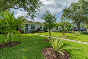 301 Swinton Avenue, Delray Beach, FL 33444 - MLS#R11139305