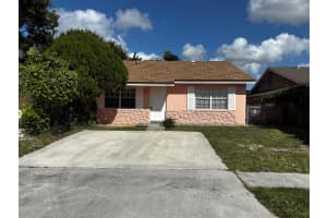 3919 Wilshire Street, West Palm Beach, FL 33403 - MLS#R11139327