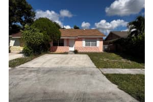 3919 Wilshire Street, West Palm Beach, FL 33403 - MLS#R11139327