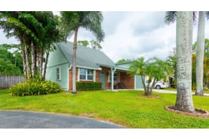 459 Broward Avenue, Greenacres, FL 33463 Sold 12/23/25
