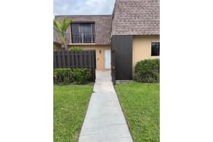 4101 Waterview Circle 41-a, Palm Springs, Fl 33461, Palm Springs