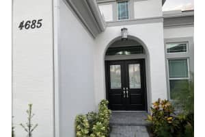 4685 Estates Circle West Palm Beach, FL 33470 - Off Market
