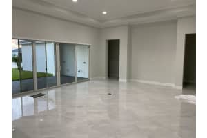 4685 Estates Circle West Palm Beach, FL 33470 - Off Market