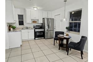 130 S Atlantic Drive E, Boynton Beach, FL 33435 - MLS#R11139356