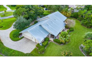 MLS# R11139378, Palm City, Florida 34990