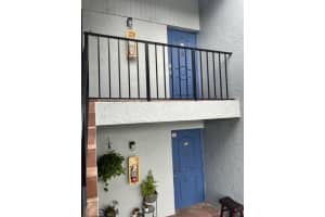 6660 S Oriole Boulevard 204, Delray Beach, FL 33446 Sold 02/07/26