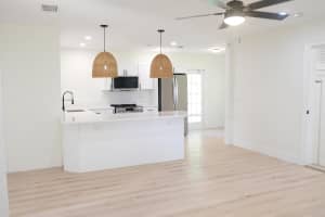 816 Tuscaloosa Street, West Palm Beach, FL 33405 - MLS#R11139410