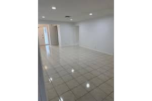 1687 SW 20th Terrace, Deerfield Beach, FL 33442 - MLS#R11139433