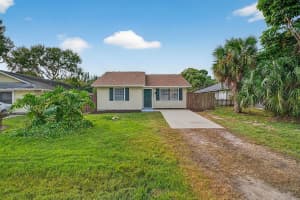6085 7th Street, Vero Beach, FL 32968 - MLS#R11139441