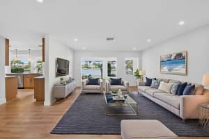 8 Slash Pine Drive, Boynton Beach, FL 33436 - MLS#R11139445