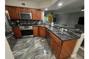 300 Scotia Drive 202, Hypoluxo, FL 33462 - MLS#R11139465